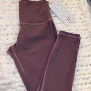 New Lululemon 7/8 Align Leggings